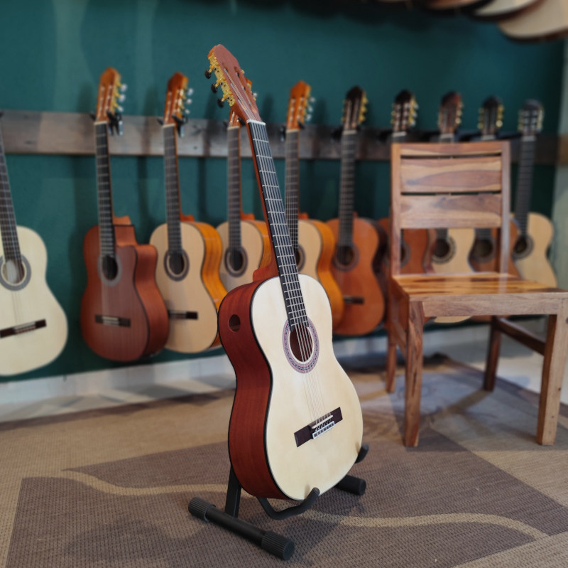 Cara Bogner Mod. 170MS Vintage, Soundport klasszikus gitár